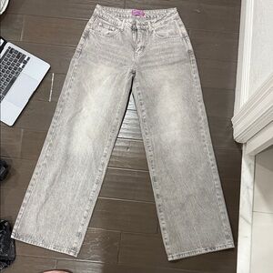 Edikted Women's Light Gray Straight Leg Jeans